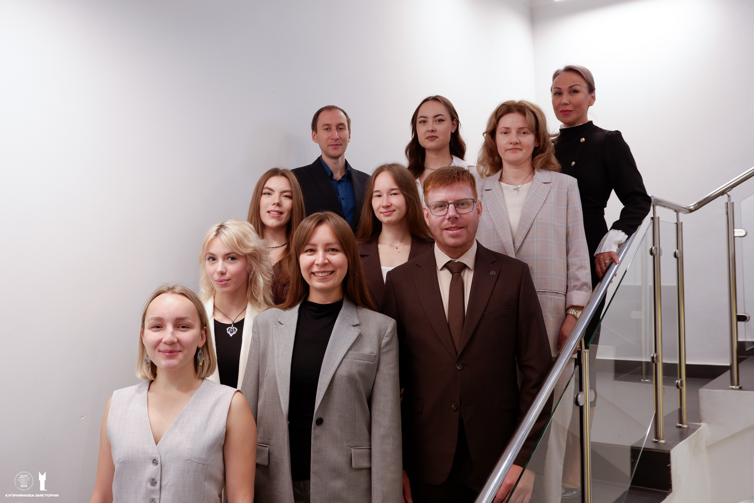 is_obsh25.jpg is_obsh25.jpg